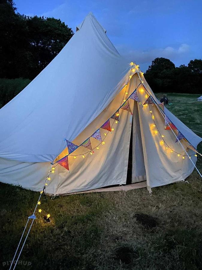 Dorset Glamping Fields 호텔 Corfe Mullen 외부 사진